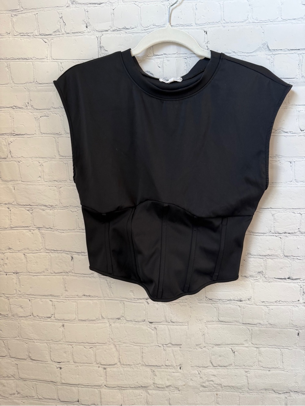 Good American Black Structured Corset-Style Crop Top